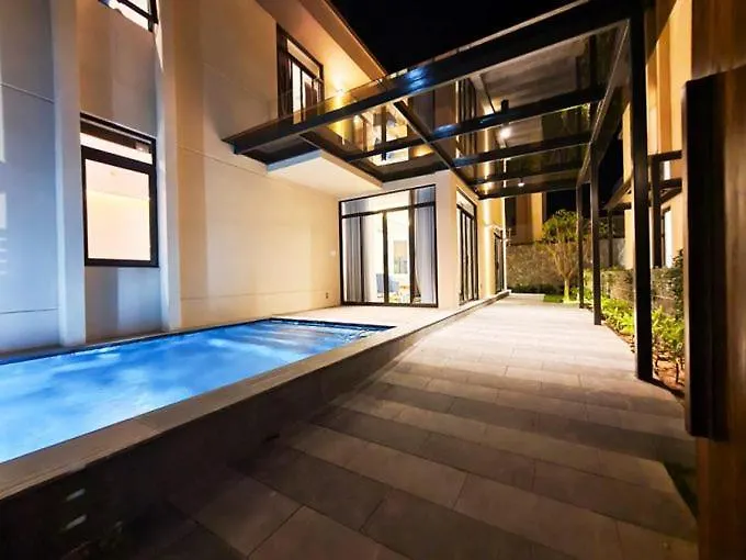 Luxury Villa Trong Whyndham Garden Cam Ranh 나트랑 0*,